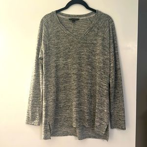 Long sleeve gray & black Banana republic shirt. Super soft. Like new. Worn once